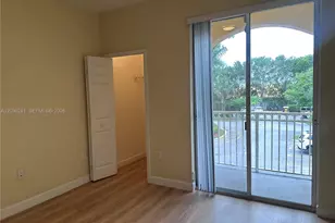10132 NW 7th St, Miami, FL 33172 - Photo 17