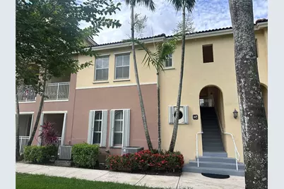 10132 NW 7th St #208, Miami, FL 33172 - Photo 1