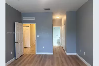 10132 NW 7th St #208, Miami, FL 33172 - Photo 11