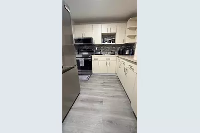 1825 W 44th Pl #1107, Hialeah, FL 33012 - Photo 7