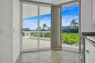 4779 Collins Ave, Miami Beach, FL 33140 - Photo 9