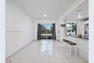 25888 SW 139th Pth, Homestead, FL 33032 - Photo 5