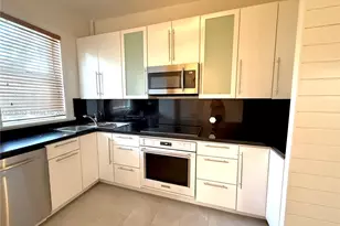 900 16th St, Miami Beach, FL 33139 - Photo 9