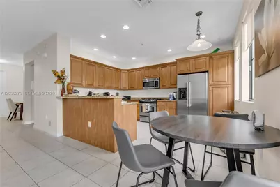 2925 NW 126th Ave #306-1, Sunrise, FL 33323 - Photo 5