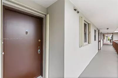 10155 NW 9th St Cir #4-202, Miami, FL 33172 - Photo 23