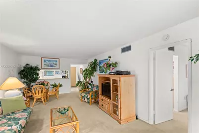 10155 NW 9th St Cir #4-202, Miami, FL 33172 - Photo 5