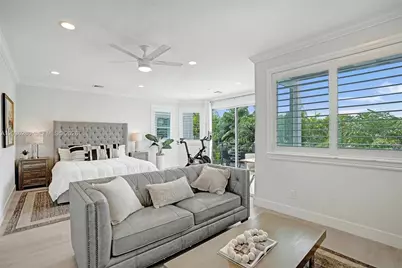 453 SW 5th Ave, Fort Lauderdale, FL 33315 - Photo 43