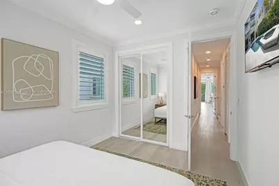453 SW 5th Ave, Fort Lauderdale, FL 33315 - Photo 59