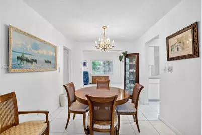 7201 NW 93rd Ave, Tamarac, FL 33321 - Photo 7