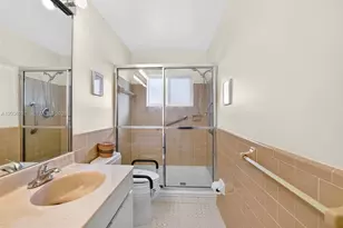 7201 NW 93rd Ave, Tamarac, FL 33321 - Photo 27