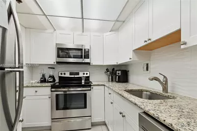 1000 West Ave #307, Miami Beach, FL 33139 - Photo 7