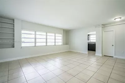 8300 Abbott #18, Miami Beach, FL 33141 - Photo 5
