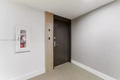 801 N Venetian Dr #308, Miami, FL 33139 - Photo 29