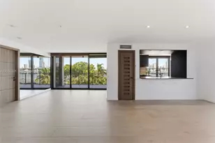 801 N Venetian Dr, Miami, FL 33139 - Photo 9