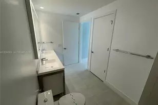 2000 Metropica Wy, Sunrise, FL 33323 - Photo 21