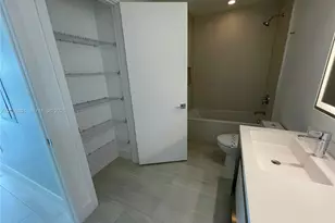 2000 Metropica Wy, Sunrise, FL 33323 - Photo 23