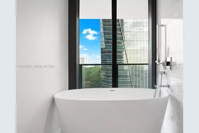 1451 Brickell Ave #1005, Miami, FL 33131 - Photo 17