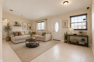 19103 SW 319th St, Homestead, FL 33030 - Photo 9