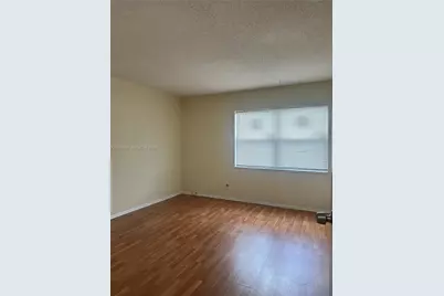 18101 NW 68th Ave #B201, Hialeah, FL 33015 - Photo 11