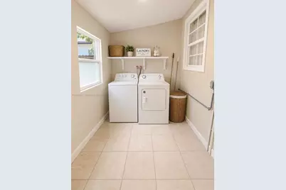 4011 SW 28th St #0, West Park, FL 33023 - Photo 9