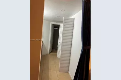 7410 SW 82nd St #K206, Miami, FL 33143 - Photo 3