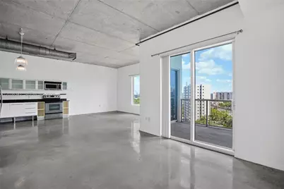 10 SW South River Dr #1010, Miami, FL 33130 - Photo 11