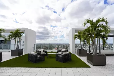 1010 SW 2nd Ave #909, Miami, FL 33130 - Photo 11