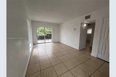 8287 NE Miami Ct #201, Miami, FL 33138 - Photo 9