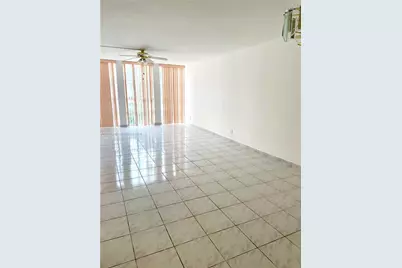 851 Three Islands Blv #414, Hallandale Beach, FL 33009 - Photo 3