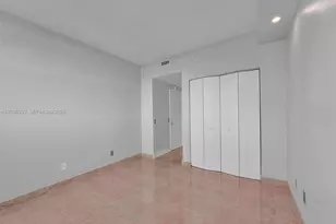 2475 Brickell Ave, Miami, FL 33129 - Photo 19