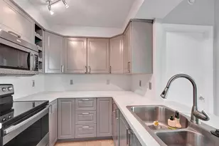 2475 Brickell Ave, Miami, FL 33129 - Photo 9