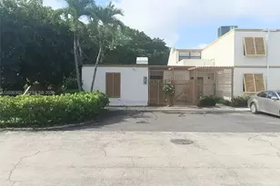 1700 SW 131st Pl Cir S, Miami, FL 33175 - Photo 1