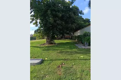 1700 SW 131st Place Cir S, Miami, FL 33175 - Photo 3