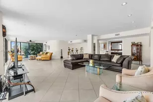 3100 NE 48th St, Fort Lauderdale, FL 33308 - Photo 7