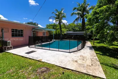 315 NW 124th St, North Miami, FL 33168 - Photo 23