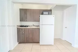 8315 Byron Ave, Miami Beach, FL 33141 - Photo 5