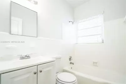 8315 Byron Ave #7A, Miami Beach, FL 33141 - Photo 7