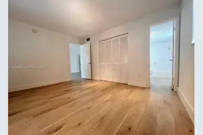 444 SW 4th St #204, Miami, FL 33130 - Photo 15