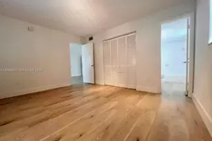 444 SW 4th St, Miami, FL 33130 - Photo 15