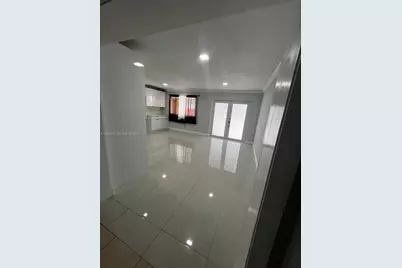 1271 W 79th St, Hialeah, FL 33014 - Photo 5