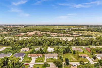 5327 30 St SW, Lehigh Acres, FL 33973 - Photo 3