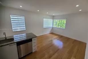 825 Michigan Ave, Miami Beach, FL 33139 - Photo 17
