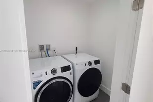 825 Michigan Ave, Miami Beach, FL 33139 - Photo 23