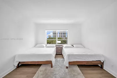 [Address not provided], Hallandale Beach, FL 33009 - Photo 23