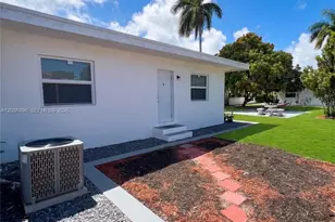 2847 Polk St, Hollywood, FL 33020 - Photo 1