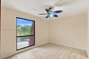 8902 Palm Tree Ln, Pembroke Pines, FL 33024 - Photo 31