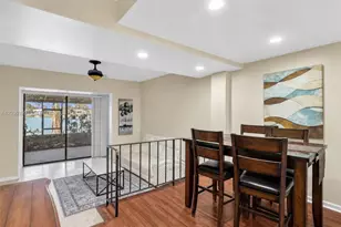 8902 Palm Tree Ln, Pembroke Pines, FL 33024 - Photo 13