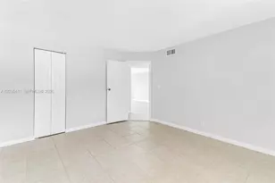 7900 Fairview Dr, Tamarac, FL 33321 - Photo 11