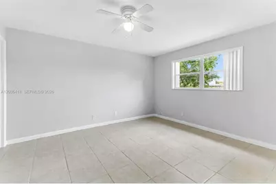 7900 Fairview Dr #105, Tamarac, FL 33321 - Photo 15