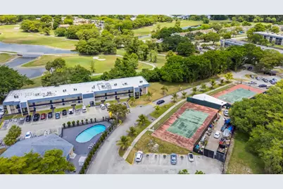 7900 Fairview Dr #105, Tamarac, FL 33321 - Photo 25